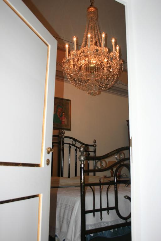 Palazzo Franza Musaro อูเจนโต ห้อง รูปภาพ