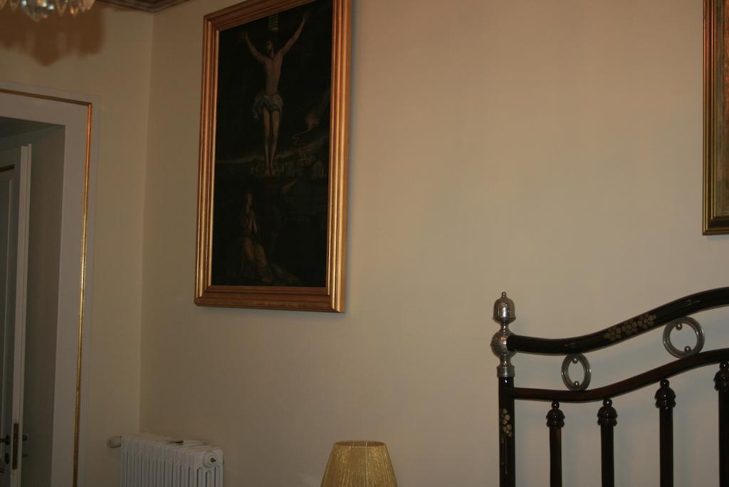 Palazzo Franza Musaro อูเจนโต ห้อง รูปภาพ
